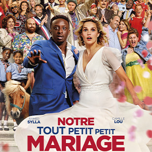 Une affiche du film NOTRE TOUT PETIT PETIT MARIAGE