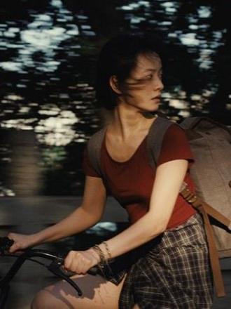 LA DEUXIEME FILLE