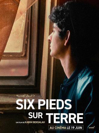 SIX PIEDS SUR TERRE